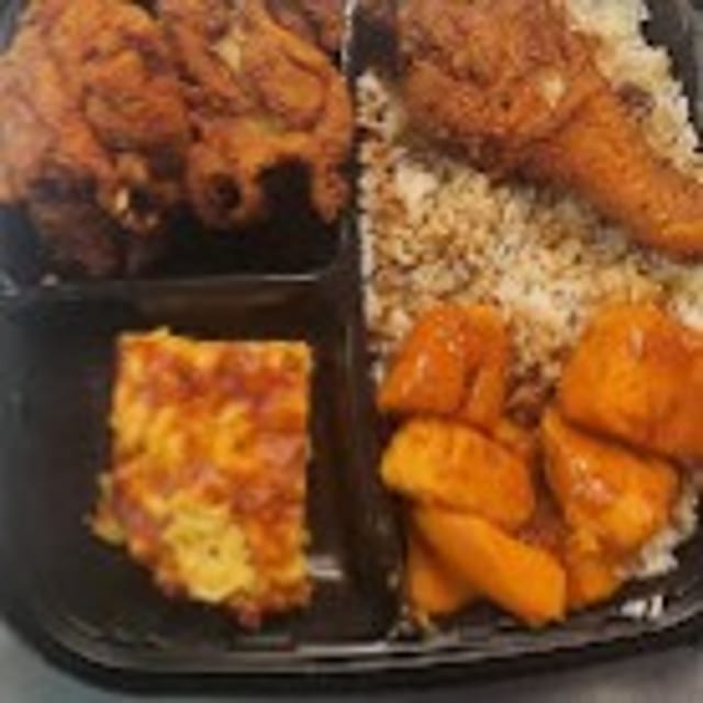 Fried Chicken Platter Large (One Size).