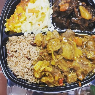 Large Curry Goat Platter